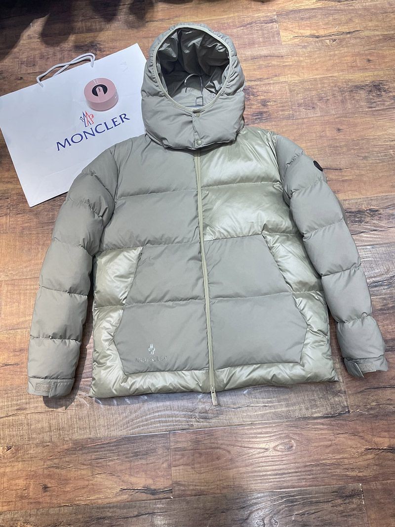 欲しい超限定 送料込み◇モンクレール Pallardy バックロゴ ダウンジャケットコピー mol99307