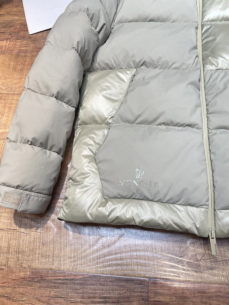 欲しい超限定 送料込み◇モンクレール Pallardy バックロゴ ダウンジャケットコピー mol99307