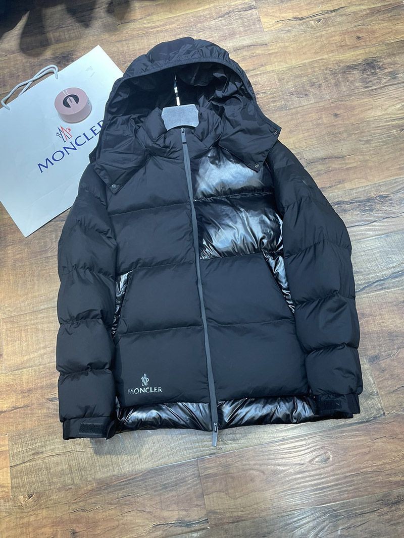 欲しい超限定 送料込み◇モンクレール Pallardy バックロゴ ダウンジャケットコピー mol99307