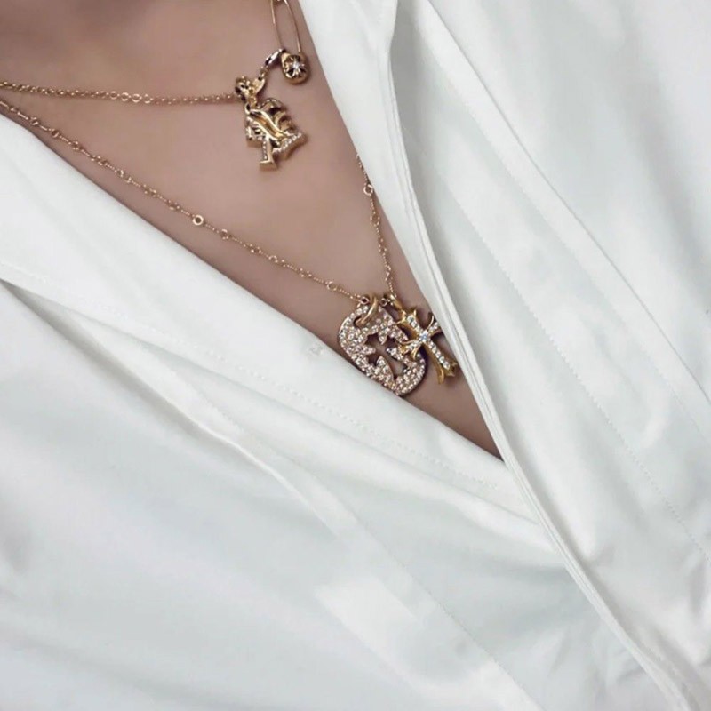 争奪戦 【クロムハーツ ネックレス 偽物】CHクロス 22K