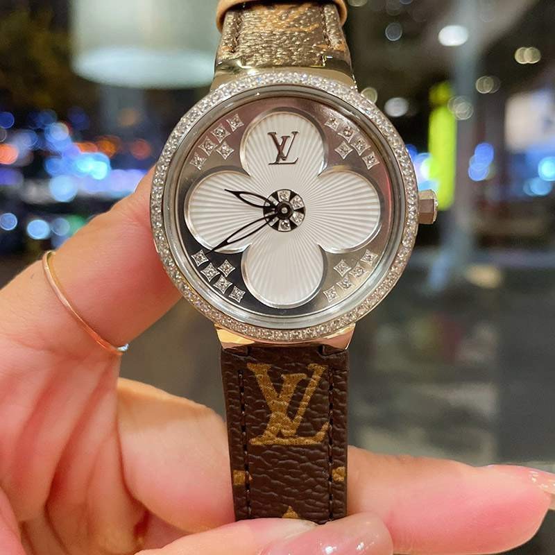 Yahoo!オークション - LOUIS VUITTON(ヴィトン) 腕時計
