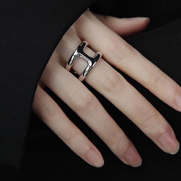 【手元に存在感を♡】HERMES リング オスモズPM HERMES エルメス リング オスモズ Bague Osmos PM H102539B