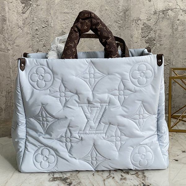 LOUIS VUITTON LV Pillow On The Go GM M21053 Tote bag
