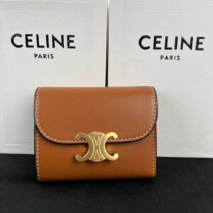 実物写真セリーヌ財布トリオンフ即購入可 スモールウォレット トリオンフ CELINE(セリーヌ) 財布・小物