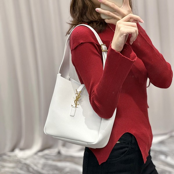 【鑑定済】YSL サンローラン LE5A7 HOBO ホーボーバッグ オシャレの仕上げはいつもサンローラン Vol.44【LE 5 À 7 HOBO